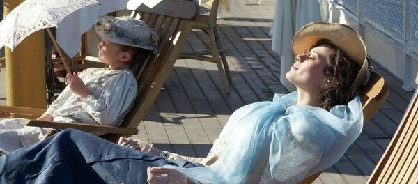 Съемки фильма Никиты Михалкова Солнечный удар. Архивное фото Съемки фильма Никиты Михалкова Солнечный удар. Архивное фото - Sputnik Молдова