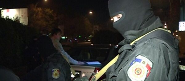 Poliția l-a reținut pe un bărbat bănuit de uciderea tinerii din Cricova  - Sputnik Moldova