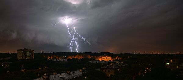 Furtună, fulger - Sputnik Moldova