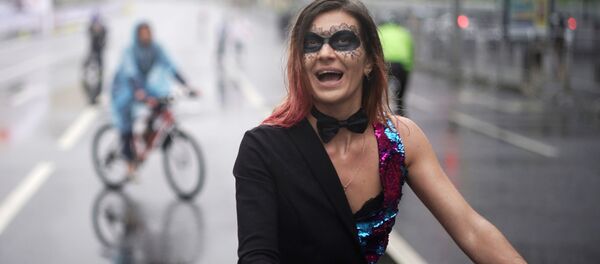 Участники традиционного Московского велопарада, проходящего в рамках Единого дня велопарадов в России - Sputnik Молдова