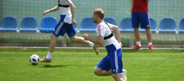 Футбол. Учебно-тренировочный сбор национальной команды - Sputnik Молдова