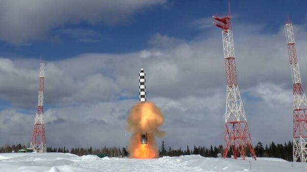 Запуск ракеты «Сармат» с космодрома «Плесецк» - Sputnik Moldova-România