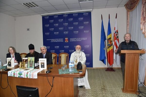 Презентация книги о Луке Войно-Ясенецком Презентация книги о Луке Войно-Ясенецком - Sputnik Молдова