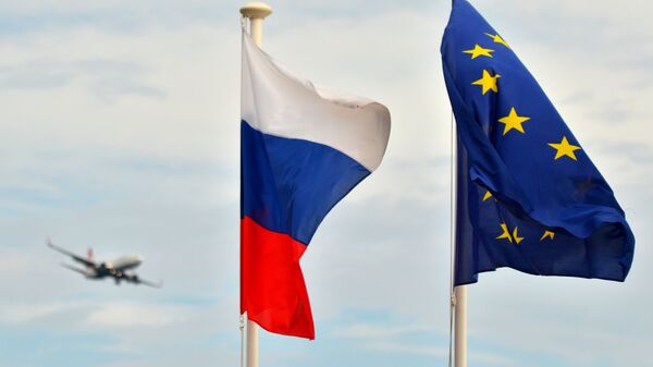 Drapelele Rusiei și UE - Sputnik Moldova