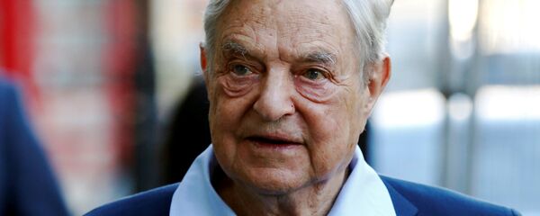 Business magnate George Soros arrives to speak at the Open Russia Club in London, Britain June 20, 2016.  - Sputnik Moldova-România
