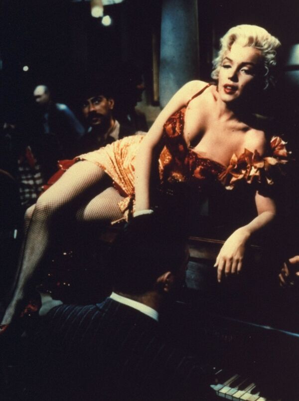 Actrița Marilyn Monroe, în filmul „River of No Return” („Râul fără întoarcere”), 1954 - Sputnik Moldova