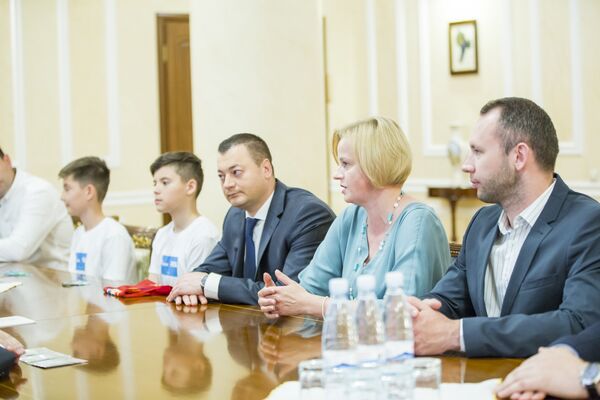 Valentin Carp și Nicolae Sulă la întâlnirea cu șeful statului - Sputnik Moldova