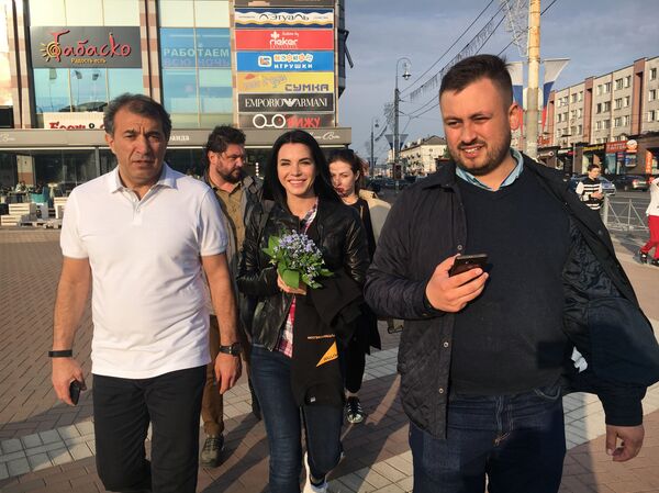 Рахим Рашидов и команда “Наивных путешественников” в Калининграде - Sputnik Молдова