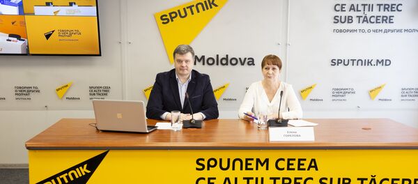 Евгений Паскарь и Елена Горелова Евгений Паскарь и Елена Горелова - Sputnik Молдова