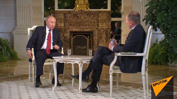 Владимир Путин дал интервью австрийскому телеканалу ORF - Sputnik Молдова