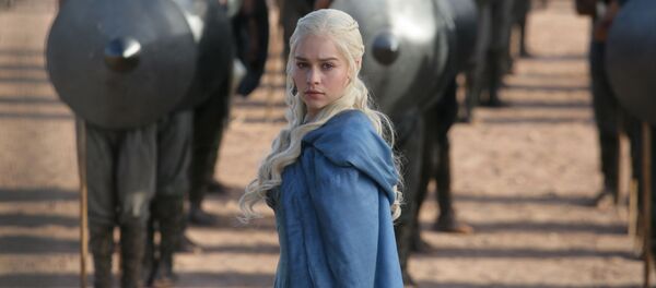 Дейнерис Таргариен и Безупречные в сериале Игра Престолов - Sputnik Молдова