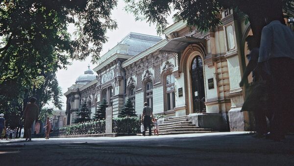 Здание Республиканского художественного музея в столице Молдавии Кишиневе. - Sputnik Молдова