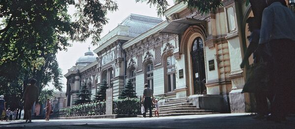 Здание Республиканского художественного музея в столице Молдавии Кишиневе. - Sputnik Молдова
