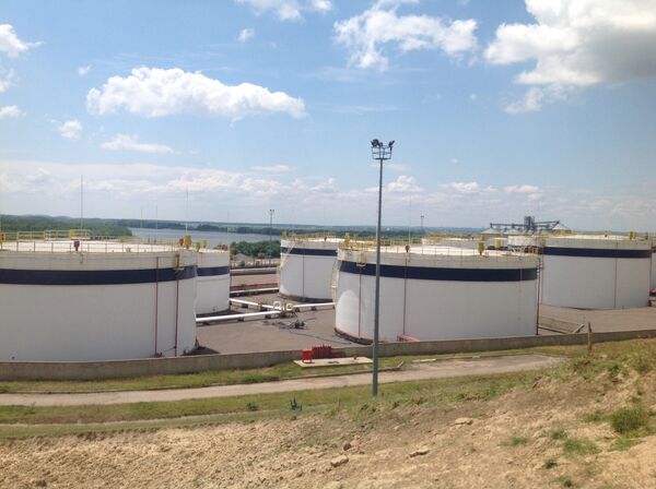 Властей Украины просят направить ноту протеста правительству Молдовы - Sputnik Молдова