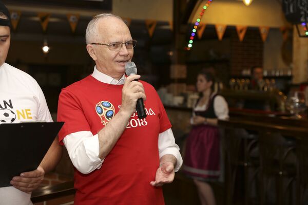 Посол России в Молдове Фарит Мухаметшин поздравил всех с началом игр - Sputnik Moldova