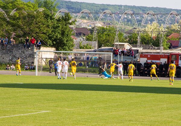 Primul gol în poarta Daciei în jocul turului XXXI a diviziei naționale - Sputnik Moldova