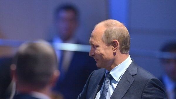 Президент РФ В.Путин. Архивное фото - Sputnik Moldova