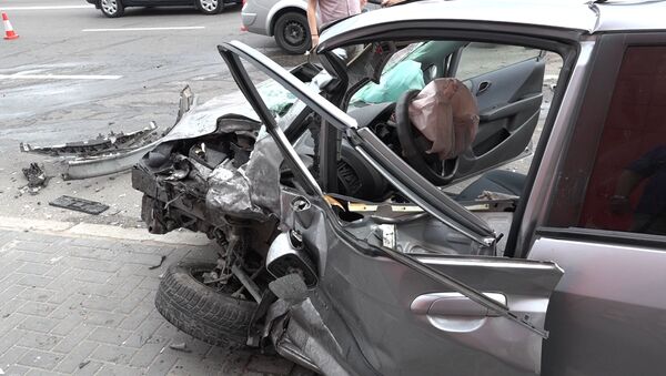 Imagini video cu accidentul din strada Mihai Viteazul din Capitală - Sputnik Moldova