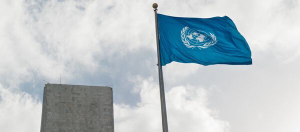 Флаг у Штаб-квартиры ООН - Sputnik Moldova-România
