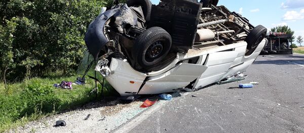 Accident în Ungaria cu implicarea a trei vehicule - Sputnik Moldova-România