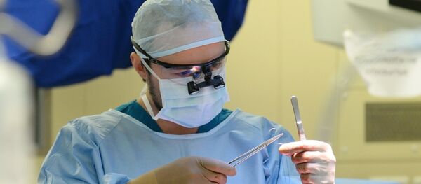 Проведение операции в кардиохирургическом отделении - Sputnik Молдова