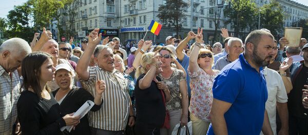 Протесты в центре Кишинева Протесты в центре Кишинева - Sputnik Молдова