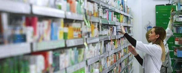 Фармацевт в аптеке Фармацевт в аптеке - Sputnik Moldova