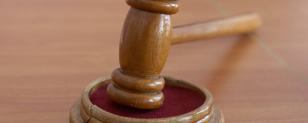 Молоток в зале судебных заседаний - Sputnik Moldova