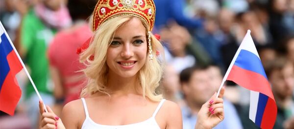 Самая горячая болельщица России — порнозвезда?! Самая горячая болельщица России — порнозвезда?! - Sputnik Молдова