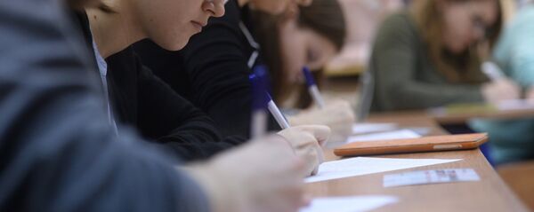 Экзамен. Архивное фото - Sputnik Молдова