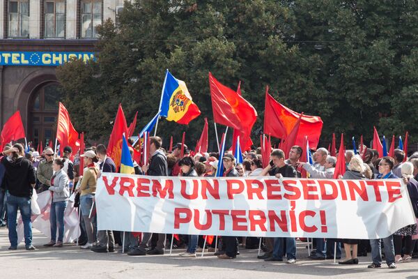 Массовая акция протеста нпрошла в центре Кишинева в воскресенье. - Sputnik Молдова
