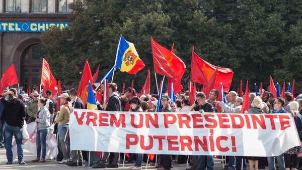 Массовая акция протеста нпрошла в центре Кишинева в воскресенье. - Sputnik Moldova