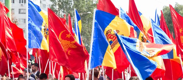 Протесты организованы двумя оппозиционными политформированиями - Партией социалистов и Нашей партией. - Sputnik Moldova