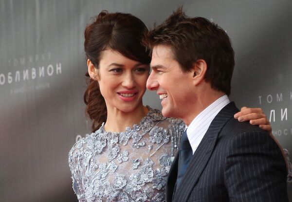 Актер Том Круз и актриса Ольга Куриленко - Sputnik Молдова