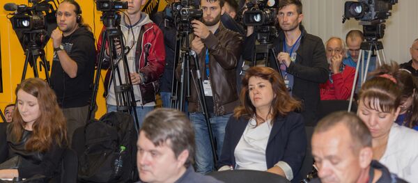 Додон Усатый телемост - Sputnik Молдова