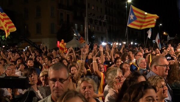 Выборы в Каталонии: ликование в Барселоне и акция протеста в Мадриде - Sputnik Moldova