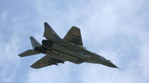 Самолет ВВС Польши МиГ-29 - Sputnik Молдова