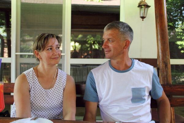 Татьяна и Эдуард Сапигора Татьяна и Эдуард Сапигора - Sputnik Молдова