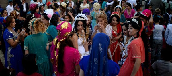 Nuntă a romilor, imagini de arhivă - Sputnik Moldova