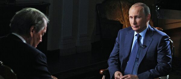 Президент РФ В.Путин дал интервью американскому журналисту для телеканалов CBS и PBS Президент РФ В.Путин дал интервью американскому журналисту для телеканалов CBS и PBS - Sputnik Молдова
