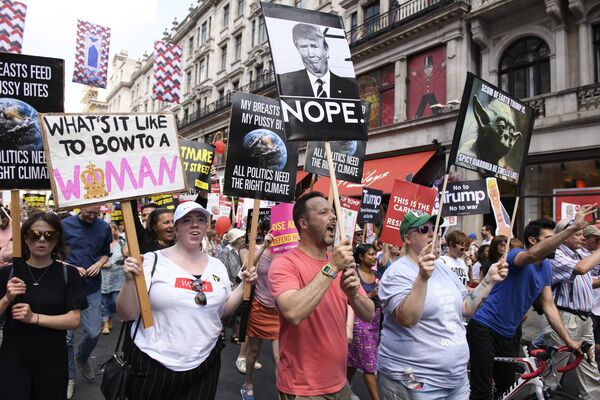 Proteste anti-Trump la Londra - Sputnik Moldova-România