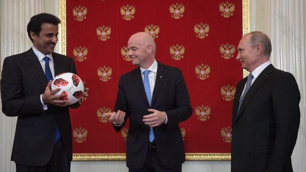Президент РФ В. Путин принял участие в церемонии передачи Катару полномочий на проведение ЧМ-2022 по футболу - Sputnik Moldova-România