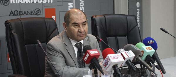 Политолог Мубариз Ахмедоглу - Sputnik Молдова