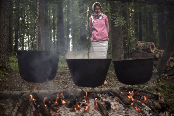 Котлы, где готовится ритуальная еда в честь праздника Сярем - Sputnik Молдова