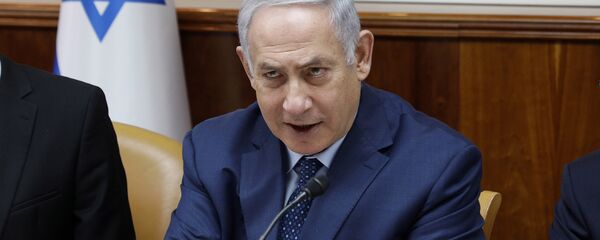 Israeli Prime Minister Benjamin Netanyahu chairs the weekly cabinet meeting at the Prime Minister's office in Jerusalem, Sunday, April 15, 2018 Israeli Prime Minister Benjamin Netanyahu chairs the weekly cabinet meeting at the Prime Minister's office in Jerusalem, Sunday, April 15, 2018 - Sputnik Moldova-România