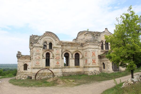 Va fi reconstruită biserica din satul Pohrebea, ridicată la solicitarea lui Nicolae II Va fi reconstruită biserica din satul Pohrebea, ridicată la solicitarea lui Nicolae II - Sputnik Moldova