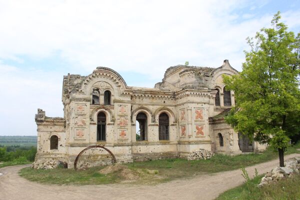 Свято-Алексиевский храм в селе Похребя - Sputnik Молдова