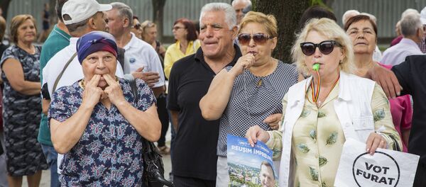 Акция протеста перед Парламентом Республики Молдова - Sputnik Молдова