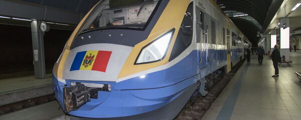 поезд Кишинев - Яссы tren Chisinau - Iasi - Sputnik Moldova