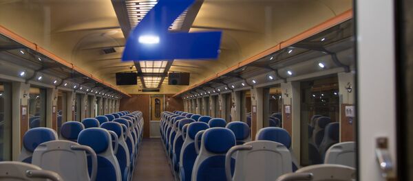 Tren Поезд - Sputnik Moldova